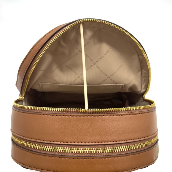 Michael Kors Medium Jaycee Zip Packet Backpack - Picture 9 of 11